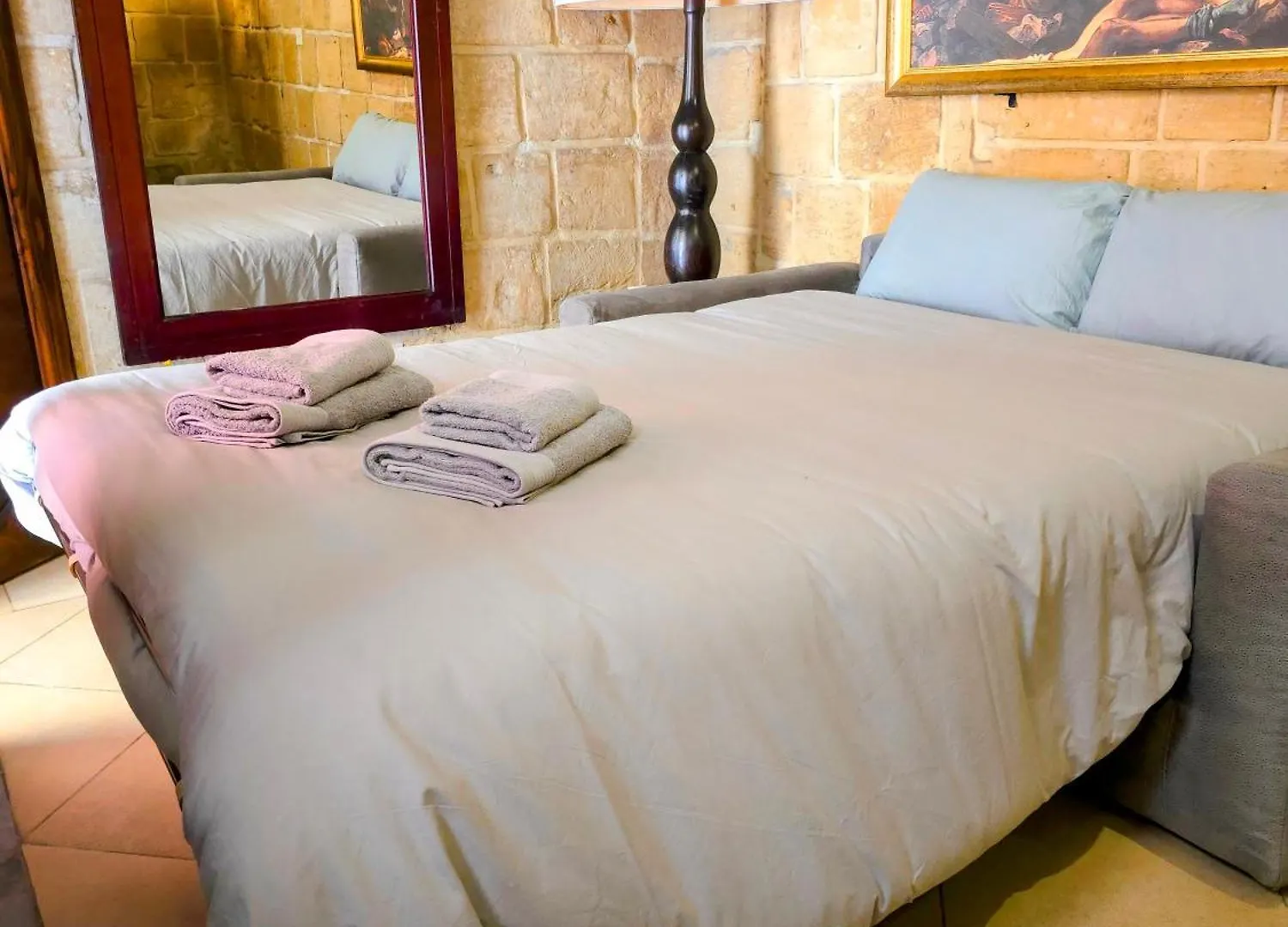 The Valletta G-House 0*,  Malta